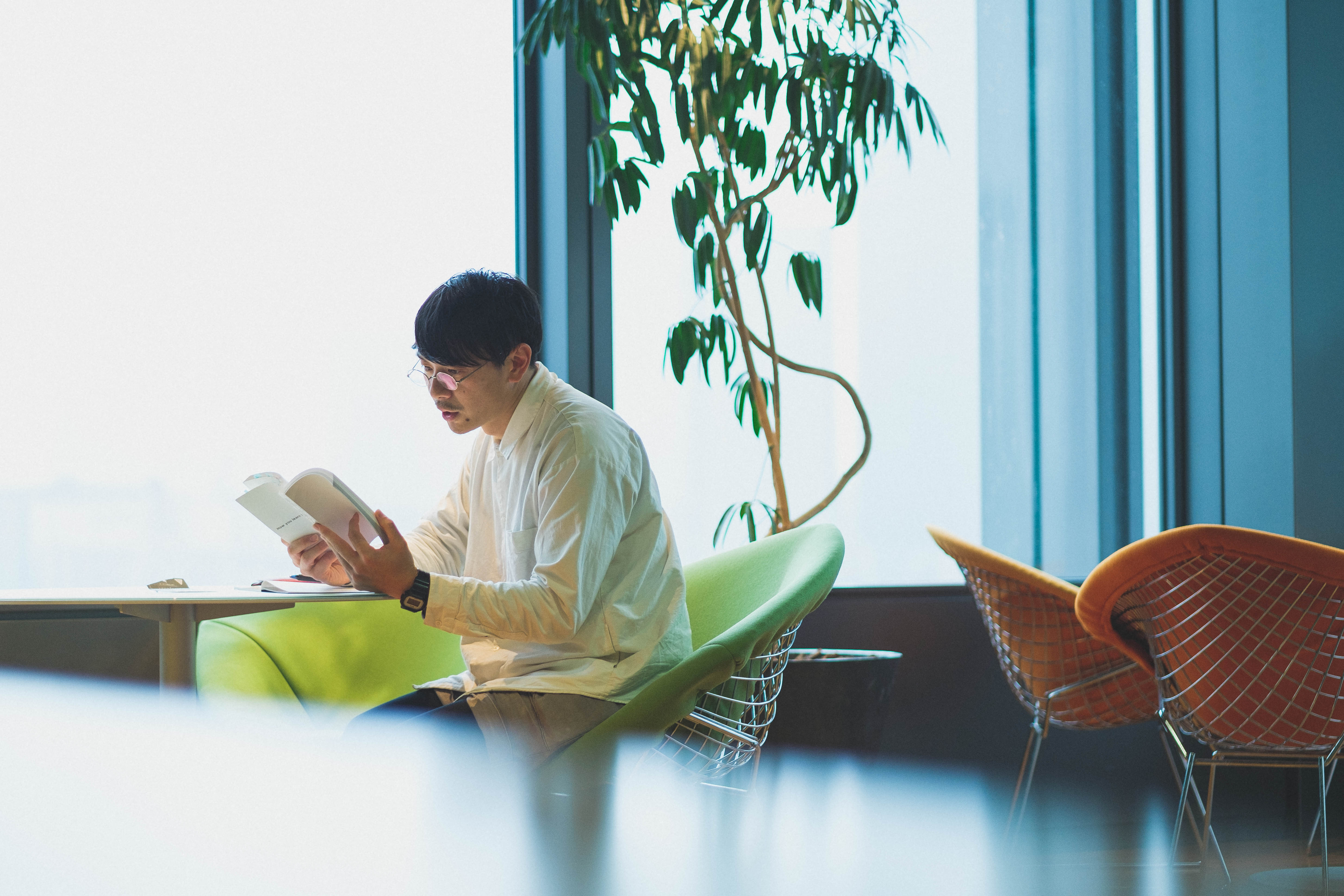 「会社カタガキ」読快講座　全日本肩書き総合研究会 会社で使える「beの肩書き」。勉強家兼松佳宏に聞く部下を成長させる